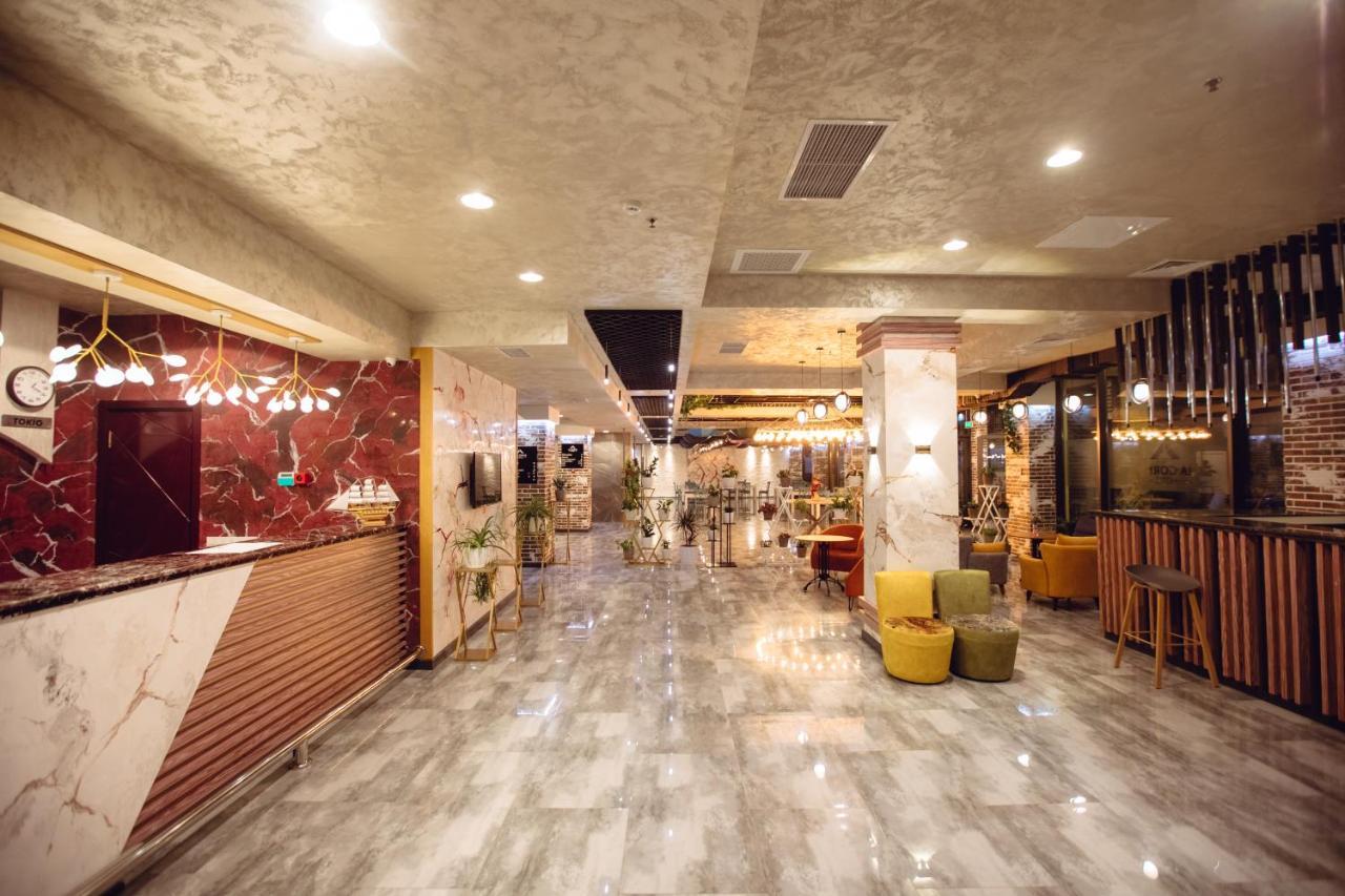 La Corne Hotel באקו מראה חיצוני תמונה